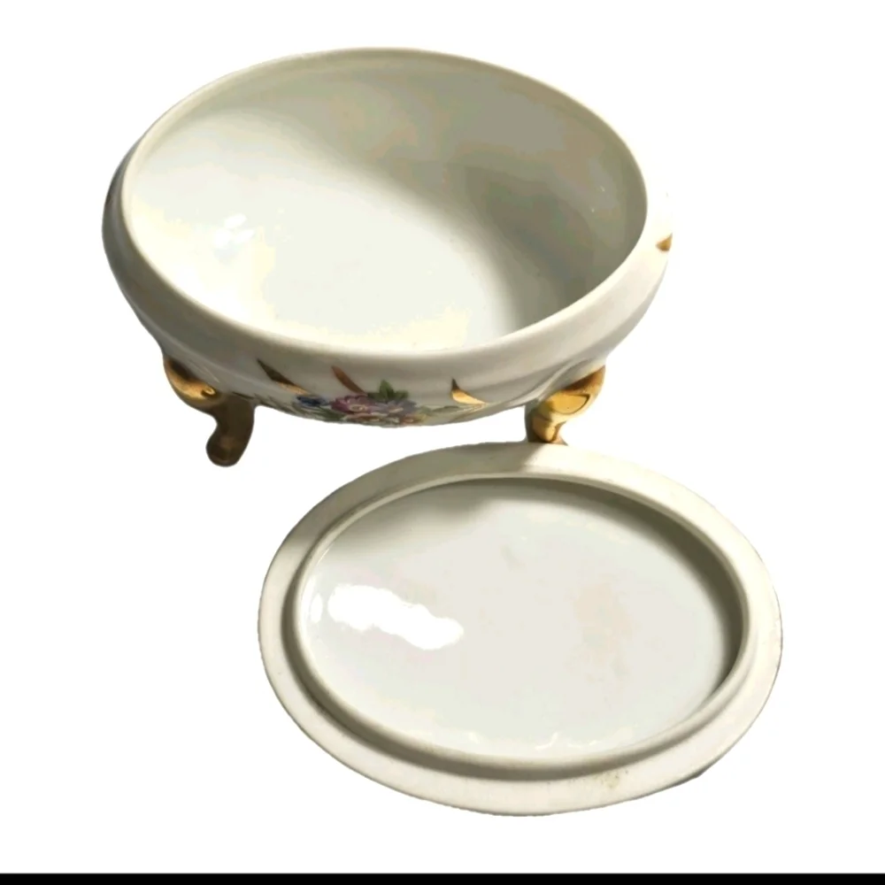 LIMOGES  FRANCE  EGG SHAPE FLORAL HANDPAINTED FOOTED WHITE VINTAGE TRINKET BOX